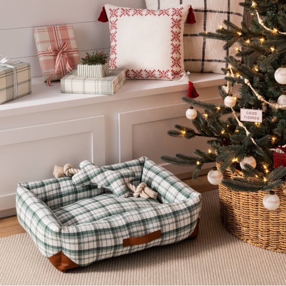 Hearth&Hand with Magnolia Plaid Rope-Bone Pet Toy - Picture 2 of 3